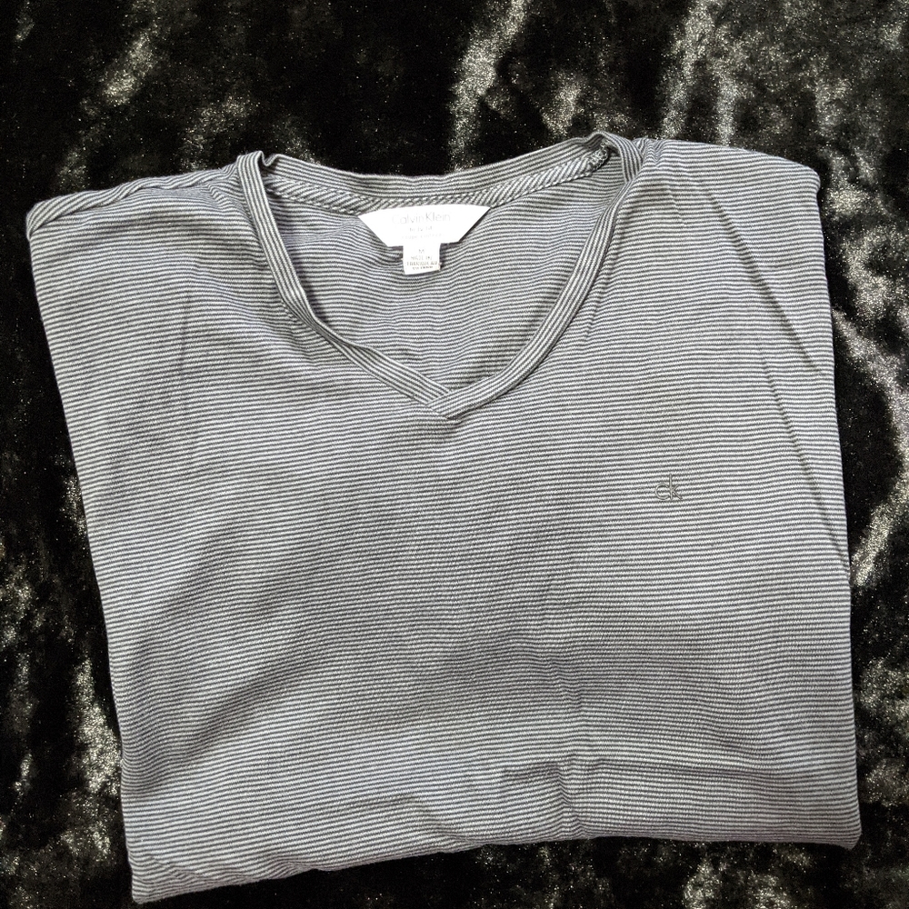 Calvin Klein T-shirt